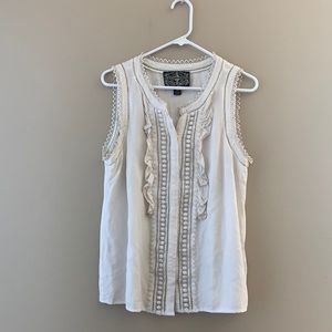 James Coviello Amie Sleeveless Buttondown